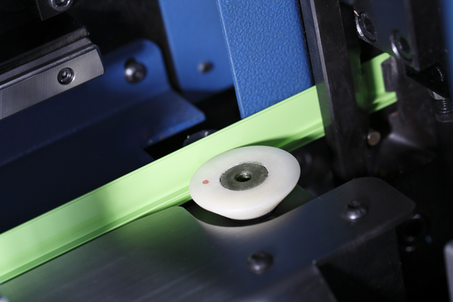 S9710 超级弯字机闭环控制.jpg